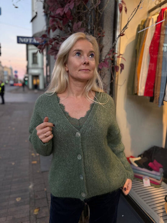 Kardigans ar kidmohēru un vilnu Universāls izmērs Dažādās krāsās